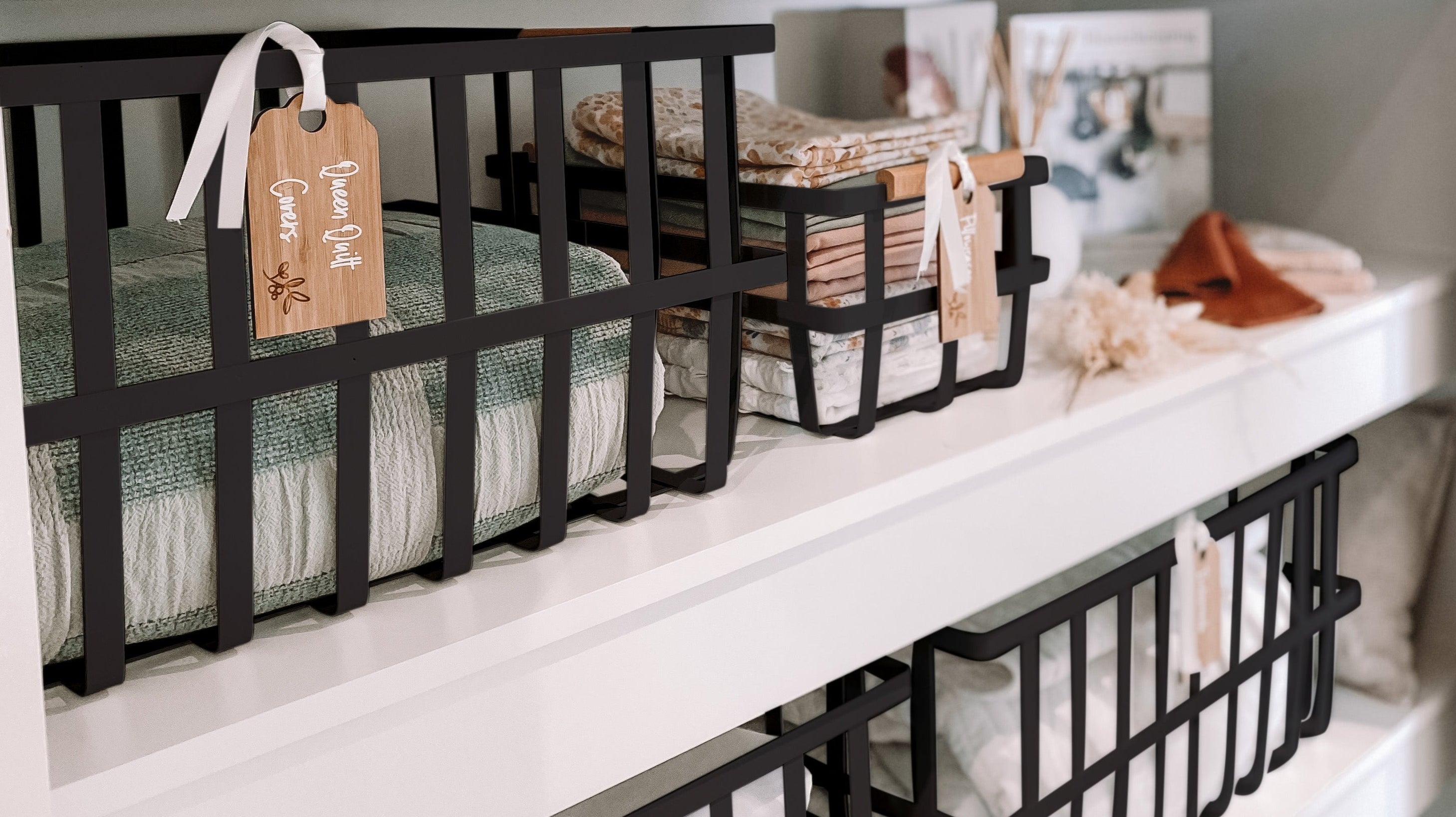 How Best to Organise Your Linen Cupboard
