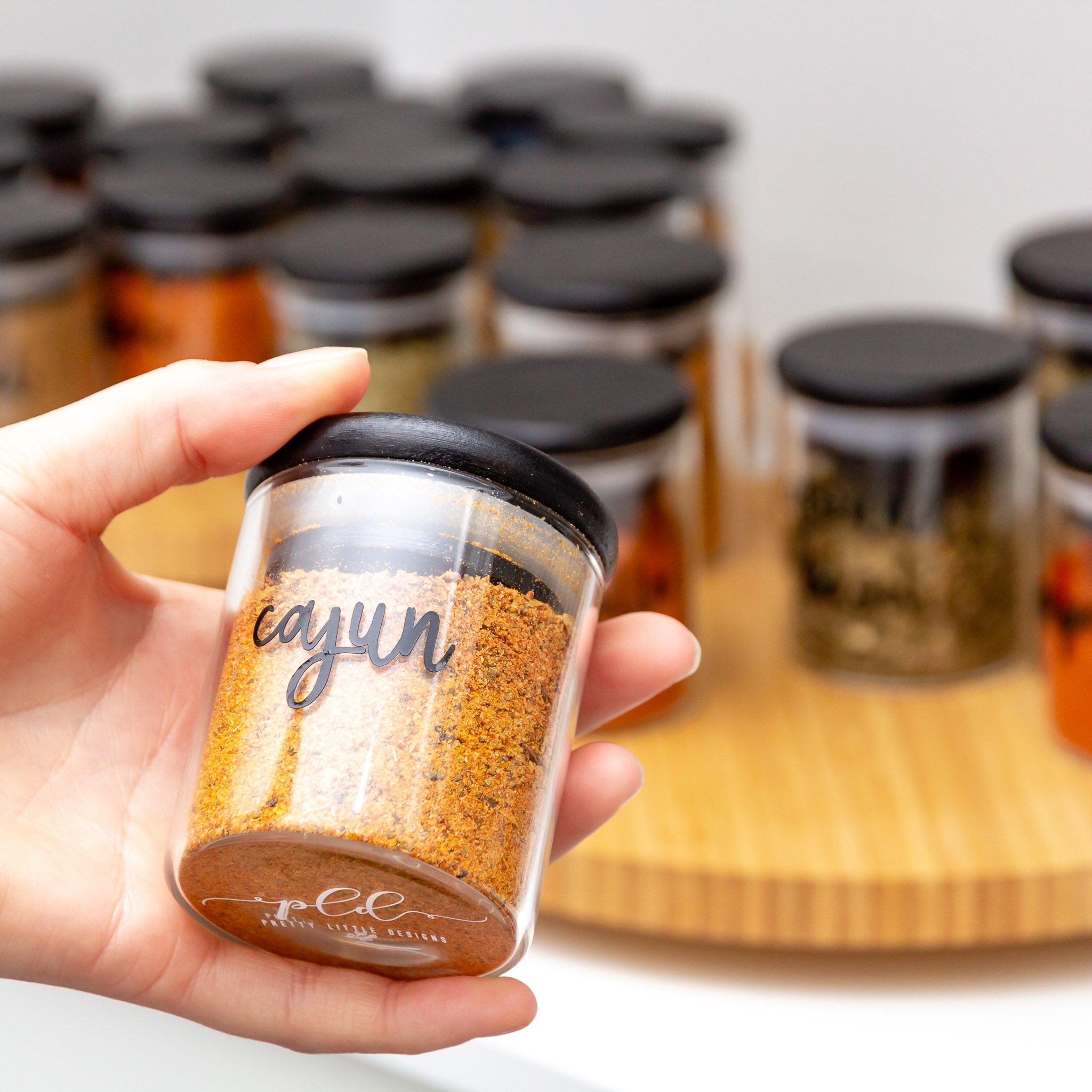 Airtight spice jars that preserve freshness and flavour for your culinary creations.