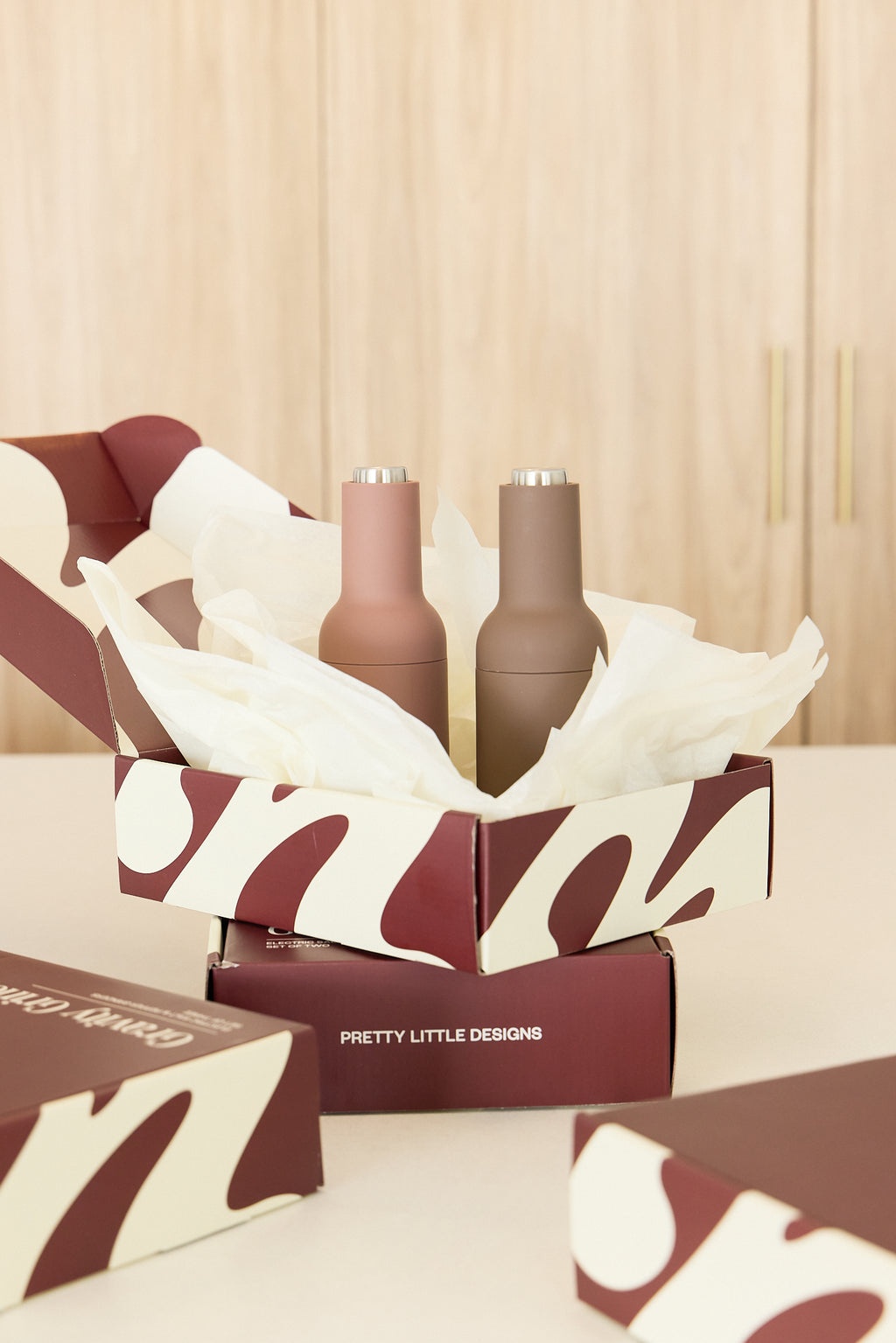 Salt Labelling Automatic Gravity Salt & Pepper Grinder | Set of Two – Pretty Little ...