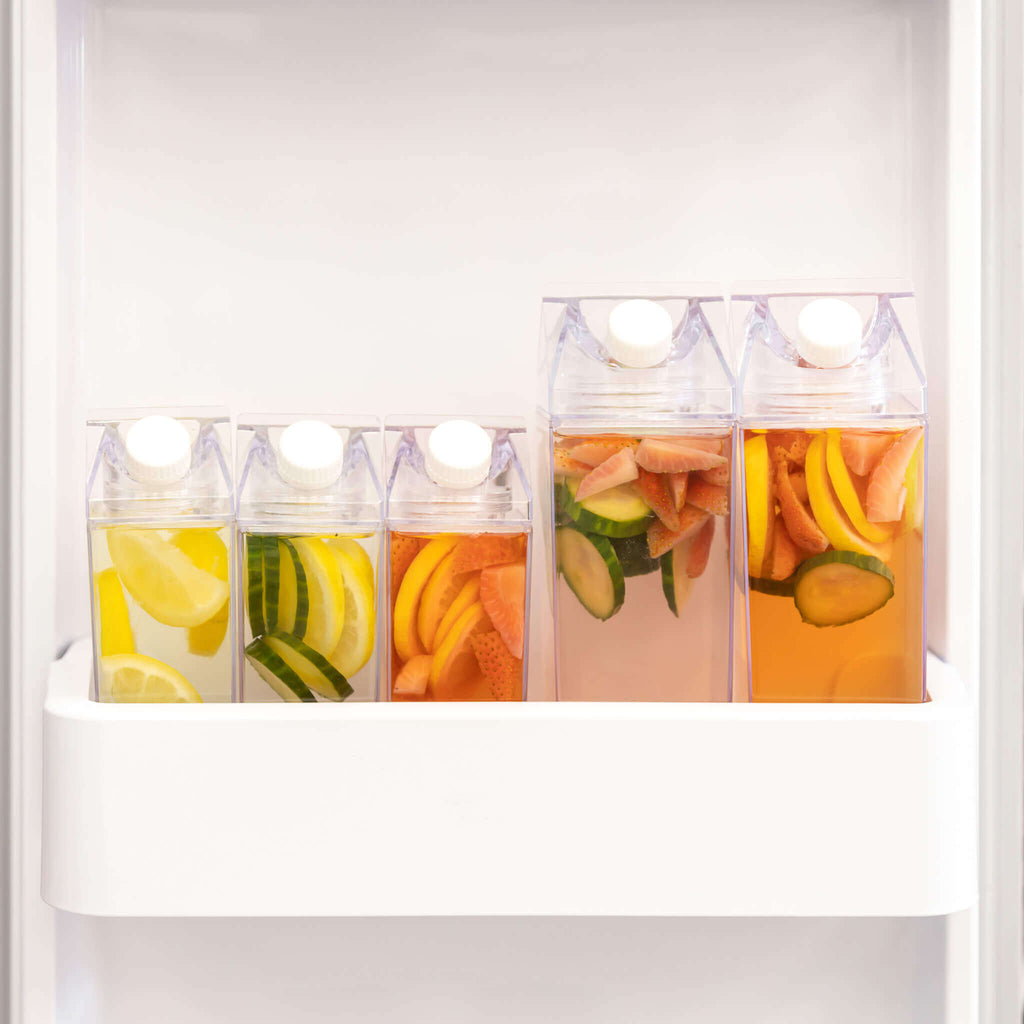 Easy-to-use Crystal Fridge Bottle with 1L capacity
