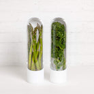 Herb keeper (23cm x 8cm x 10cm) to maintain the freshness of your herbs.