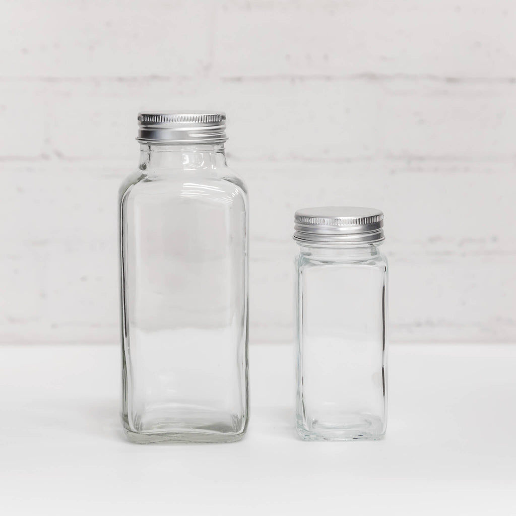 Square glass spice jar with shaker lid